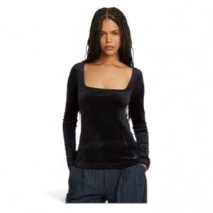 G-Star TIGHT-FITTING VELVET TOP BLACK
Size Xl NWT